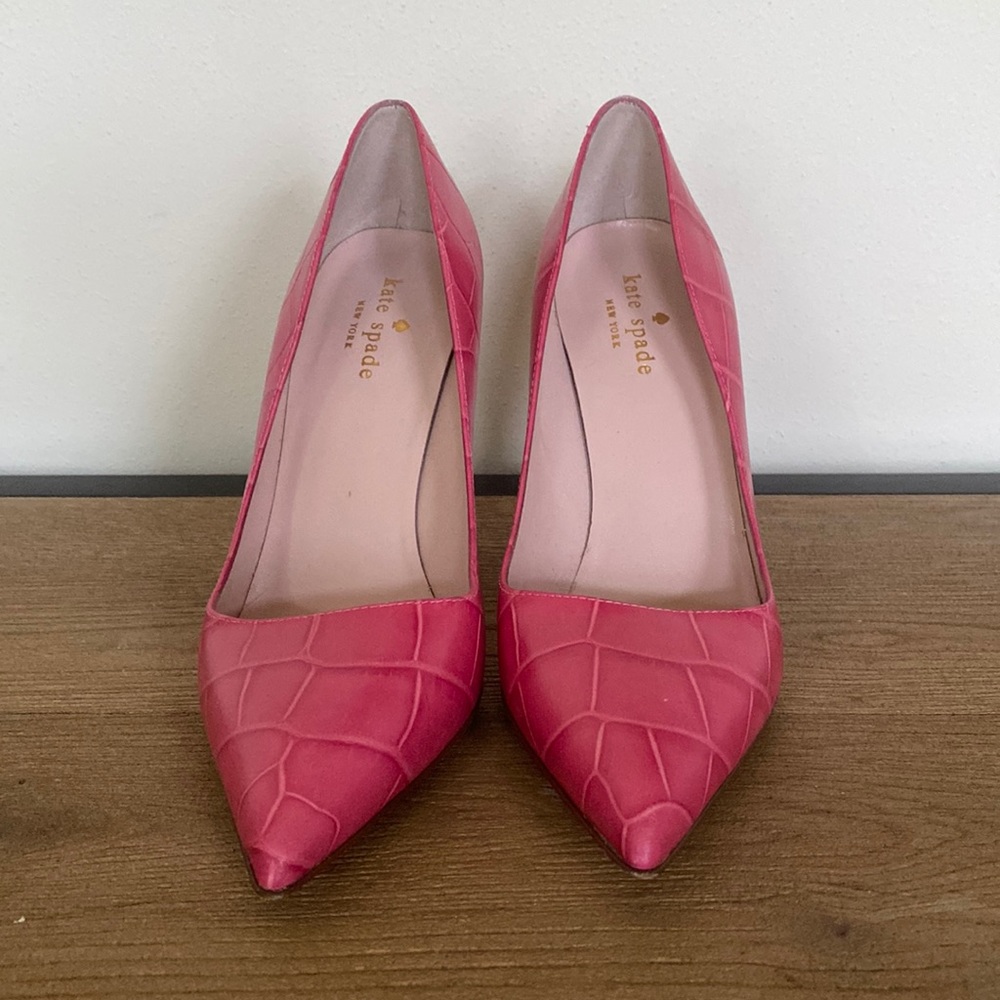 Kate Spade, pink 2.5 inch heal, leather,7.5